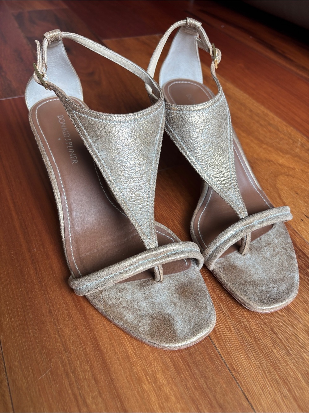 Donald J Pliner heels